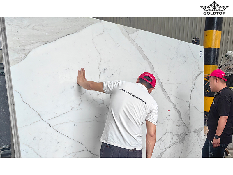 calacatta white slabs