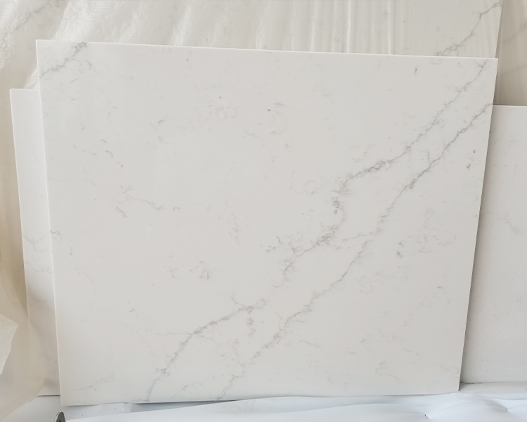 5015 Venatino Statuario White Calacatta Quartz Countertops