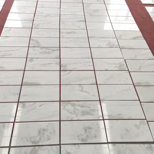 white marble tile