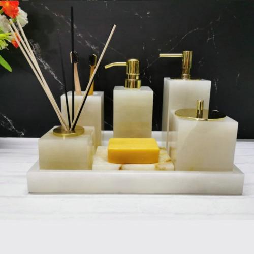 Onyx Bathroom Set